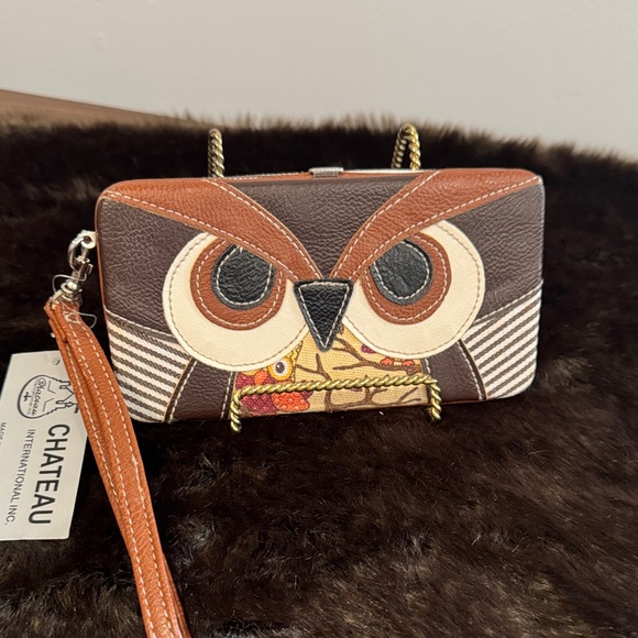 Chateau Brown and Tan Owl Design Clutch - Picture 1 of 3